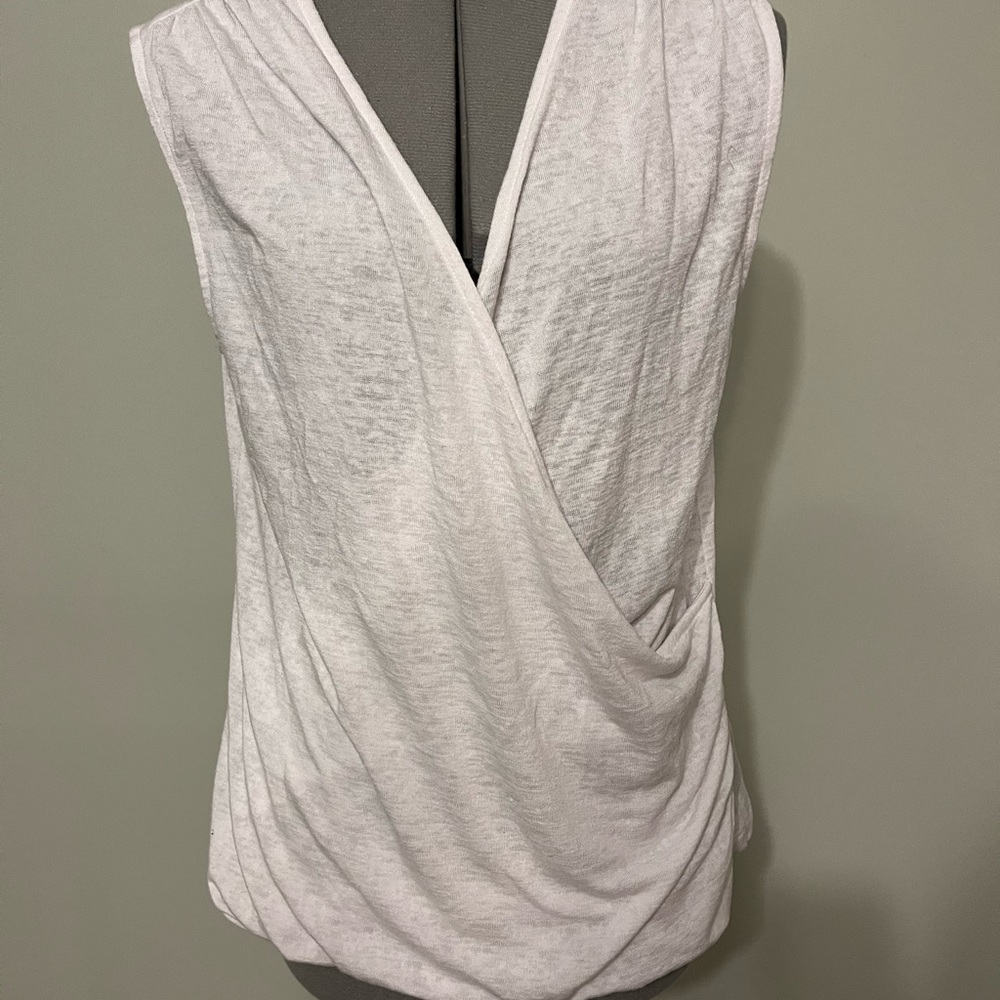 Athleta white cross cross xs shirt